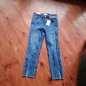 Vervet High Rise Slim Straight jeans